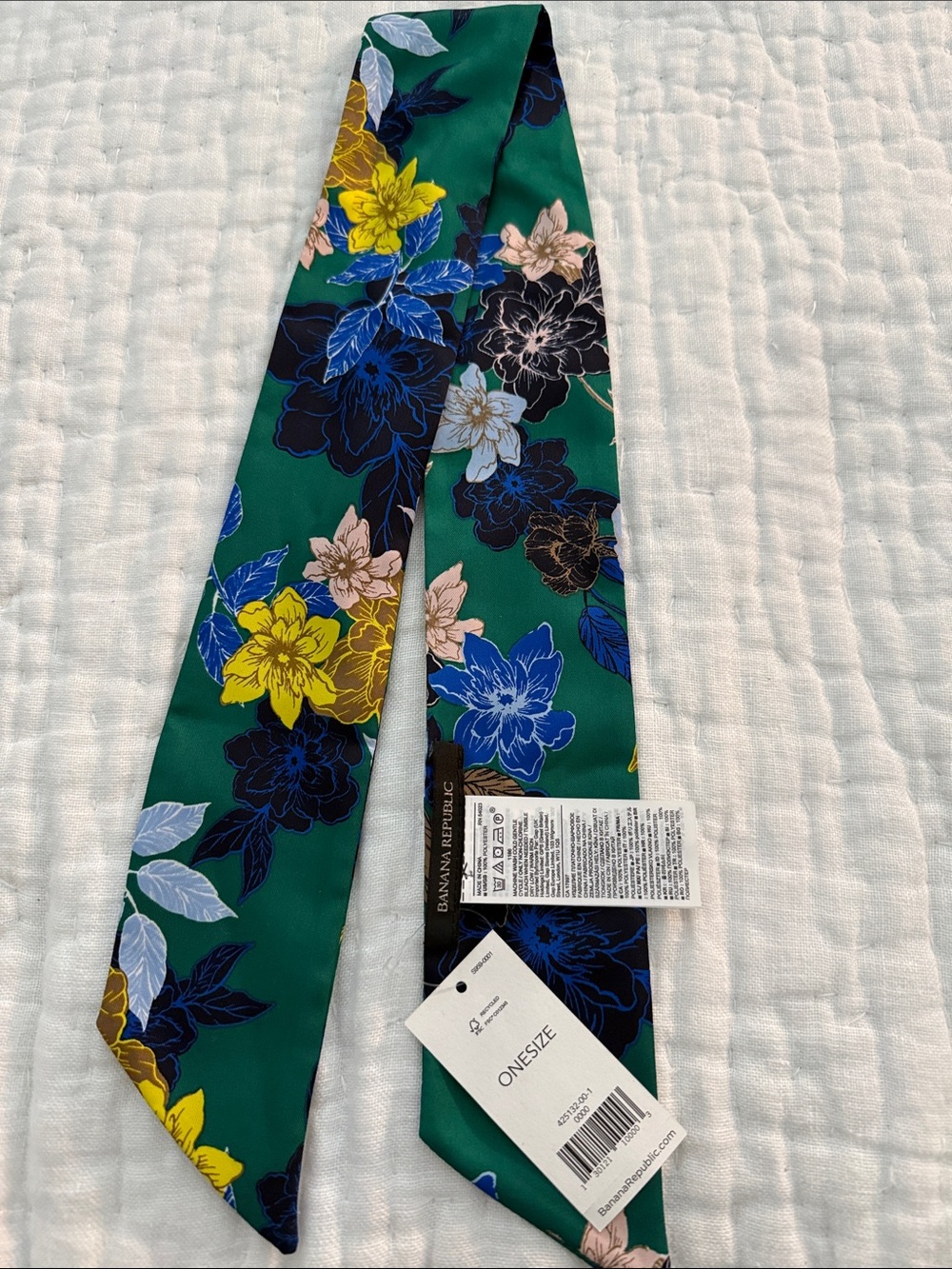 Banana Republic Emerald Floral Polyester Twilly